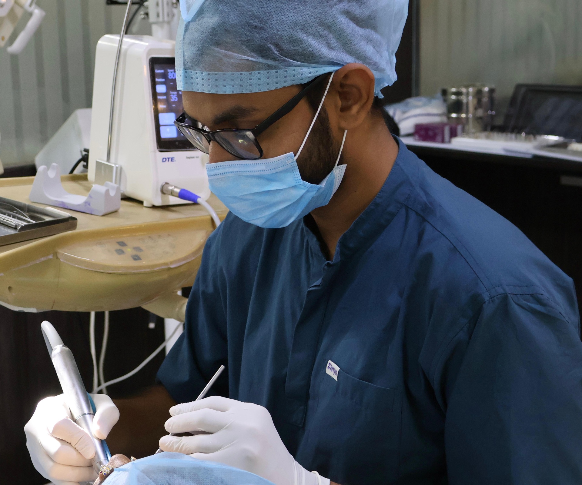 Dr. Dinesh Babu Pentrala, Dental Surgeon & Implantologist